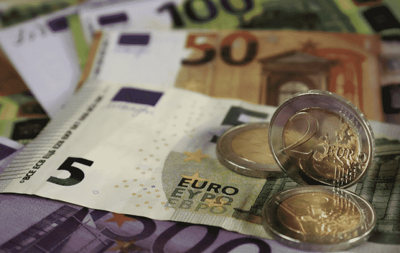 Euro exchange rate rises significantly