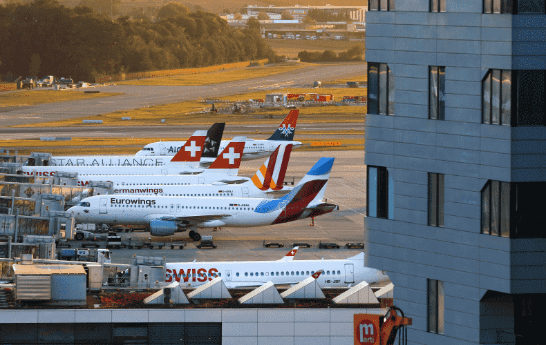 Swiss airspace reopened