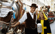 Photo Bierkutscher und Muenchner Kindl, © Muenchen Tourismus, Frank Bauer