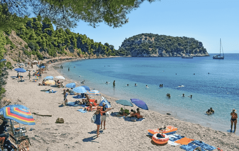 Greece Implements Measures to Combat Mass Tourism