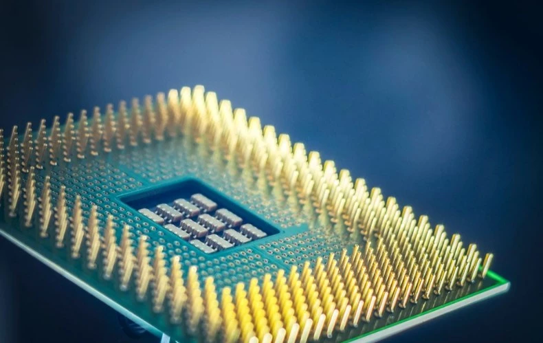 AI Boom Fuels Chip Shortage, Pushing Up Prices for Smartphones, Laptops and Consoles